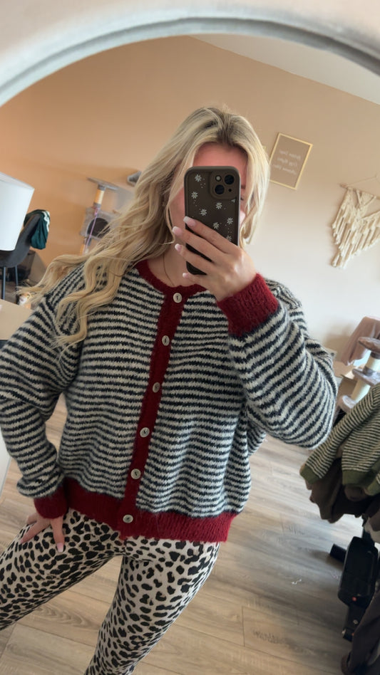Cardigan stripes